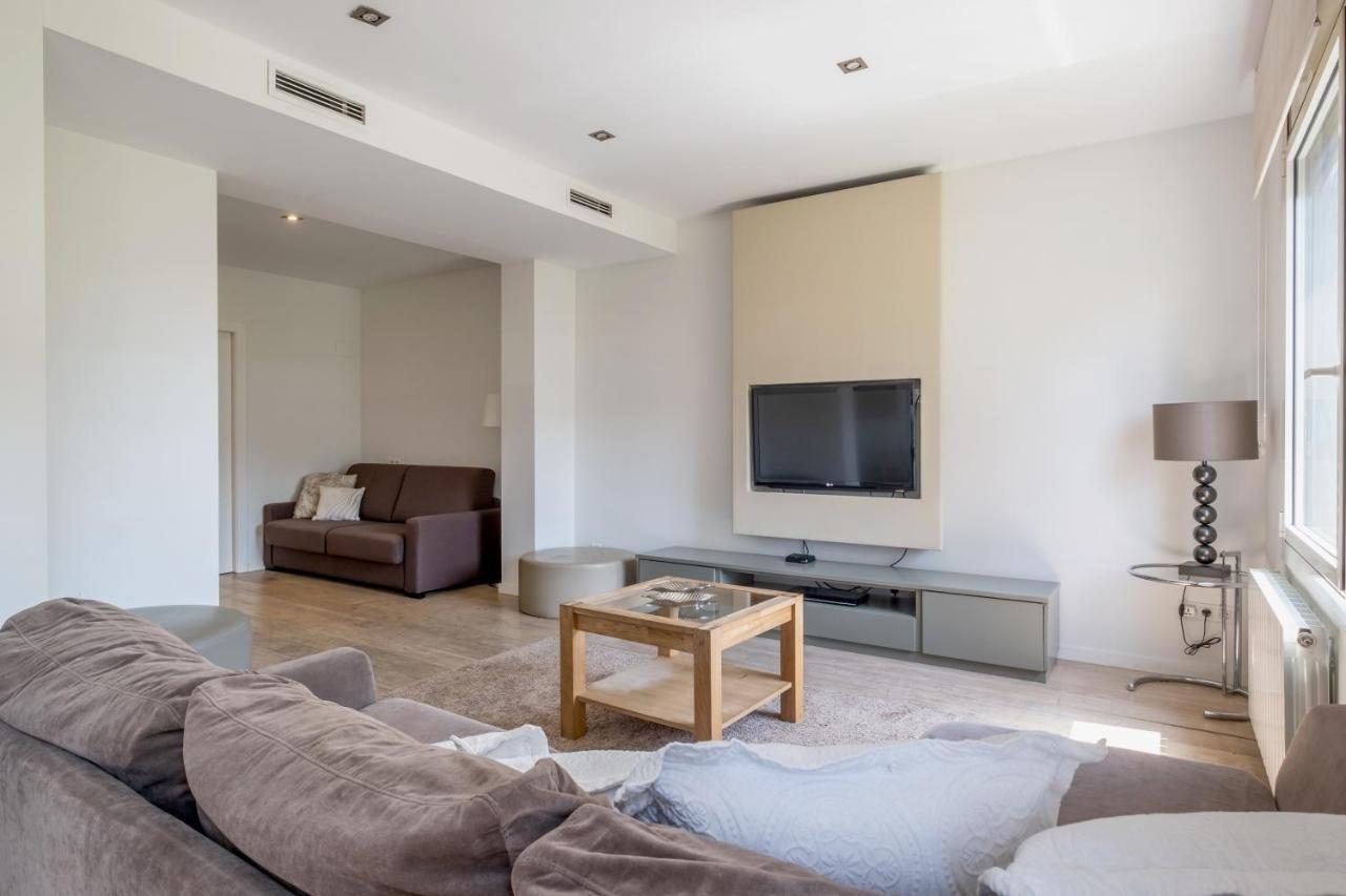 Rent Top Apartments Avenida Diagonal Barcelona Luaran gambar