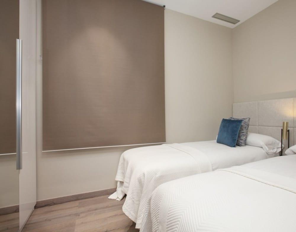Rent Top Apartments Avenida Diagonal Barcelona Luaran gambar